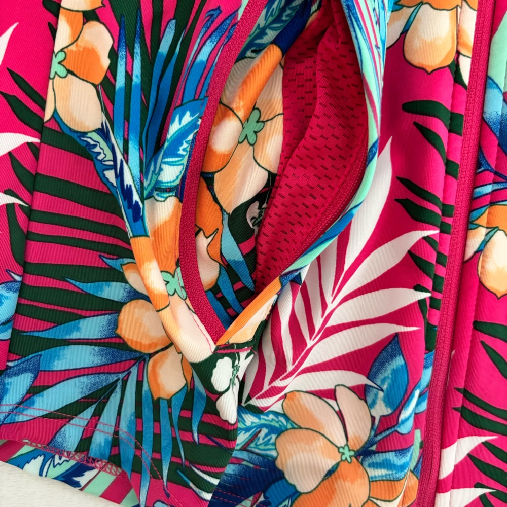 TOMMY BAHAMA Golf & Tennis Zippered Tropical Print Fitted Jacket--NWT--M - Picture 11 of 16